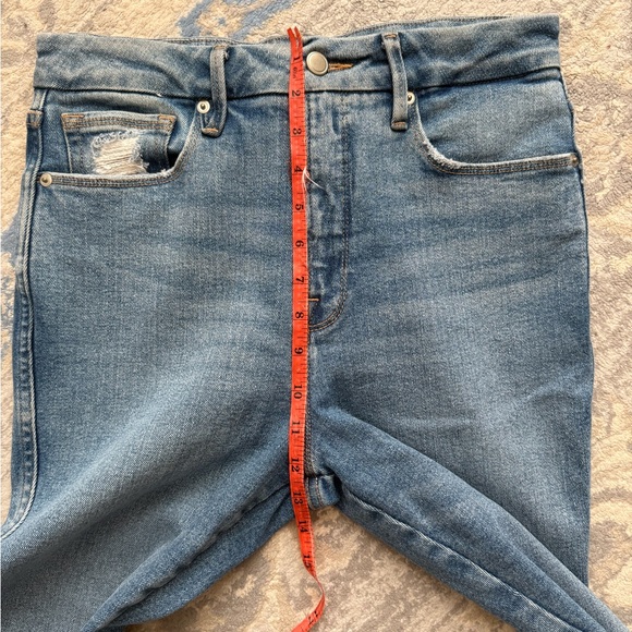 Good American Good Curve Skinny Jeans - Picture 7 of 9